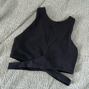 Athleta Cut-Out Conscious Crop